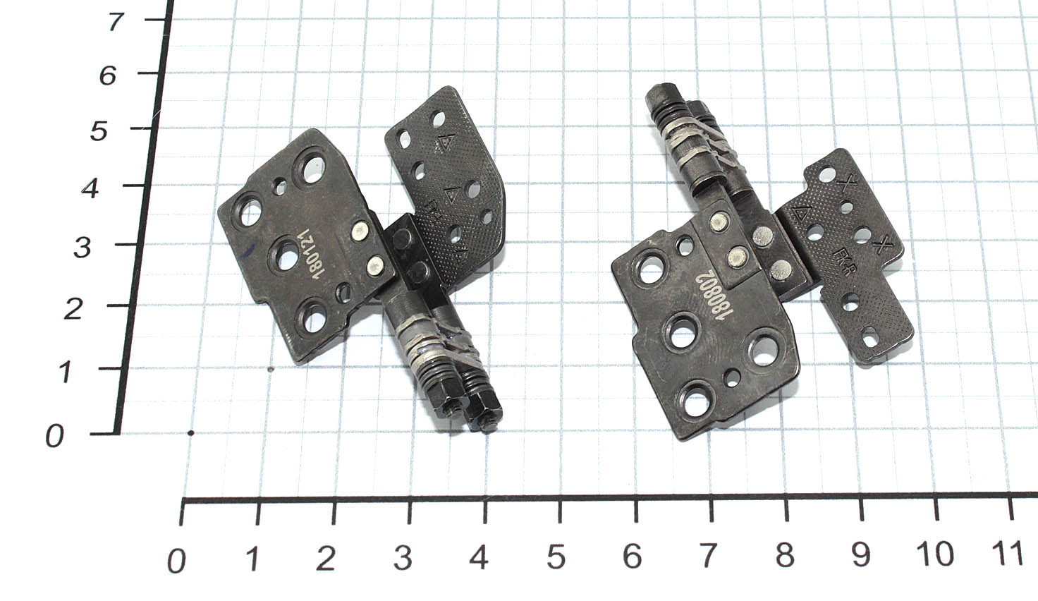 Петли для ноутбука Asus UX461