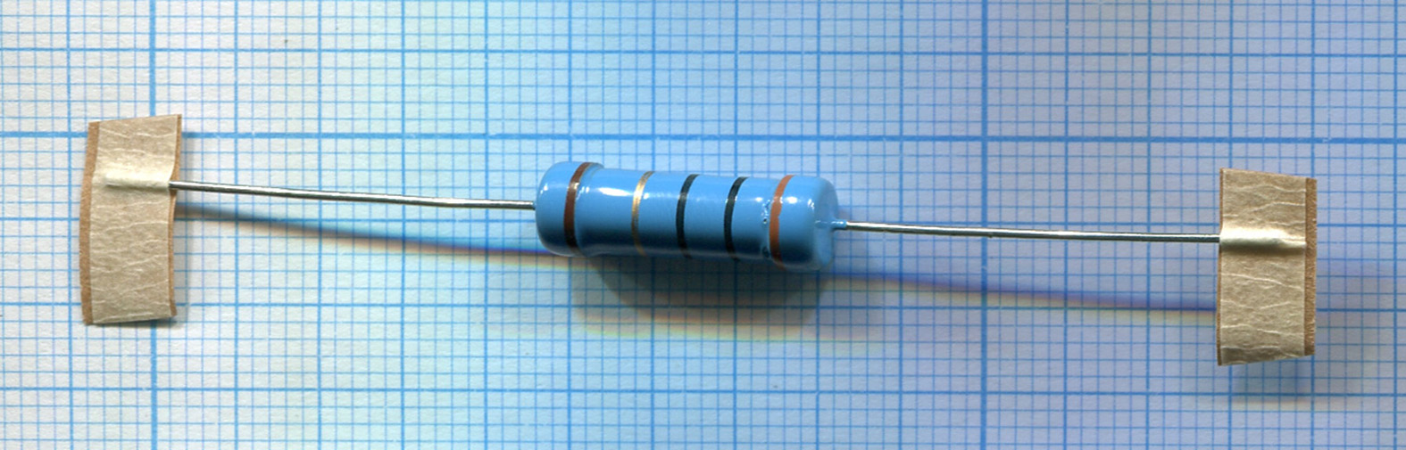 Металлический пленочный резистор 3Вт 30 Ом