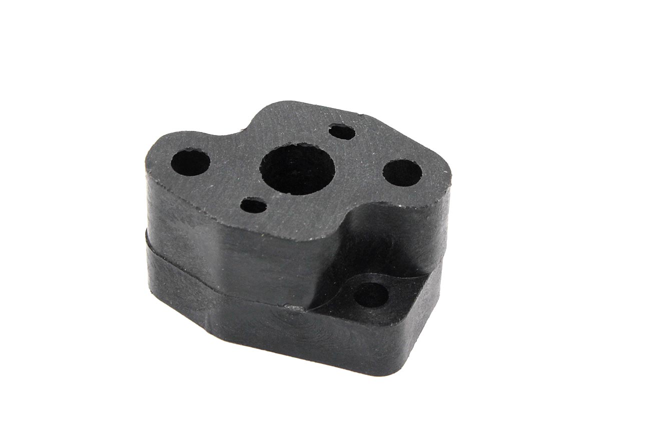 Переходник (теплоизолятор) карбюратора на бензотриммер 26 см.куб 102166