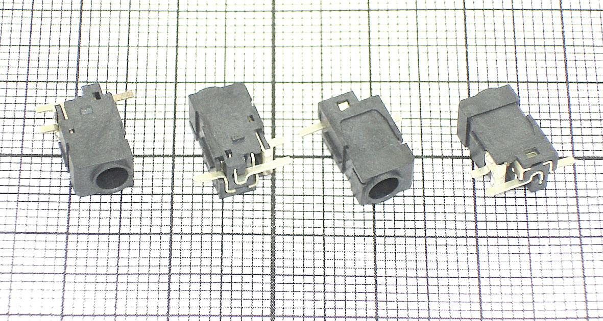 Разъем питания для планшета №13 (1.3х3.7мм)