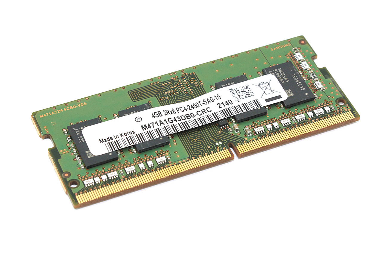 Модуль памяти Samsung SODIMM DDR4 4ГБ 2400 MHz 260PIN PC4-19200