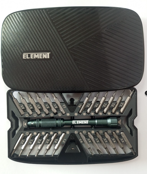 Отвёртка с набором бит ELEMENT 8178